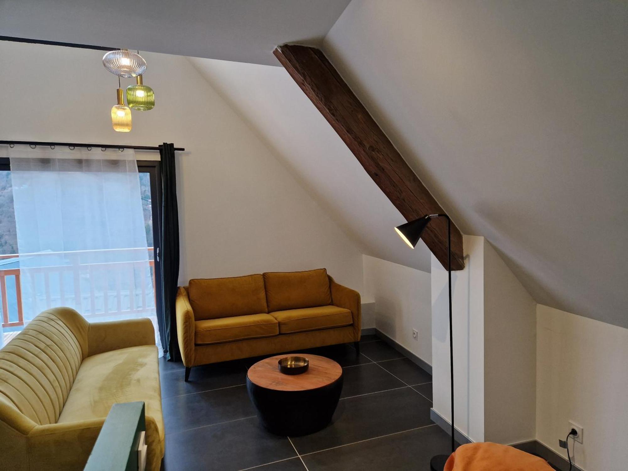 Chalet Cote Cour A 10 Min De La Station Oz Exterior foto